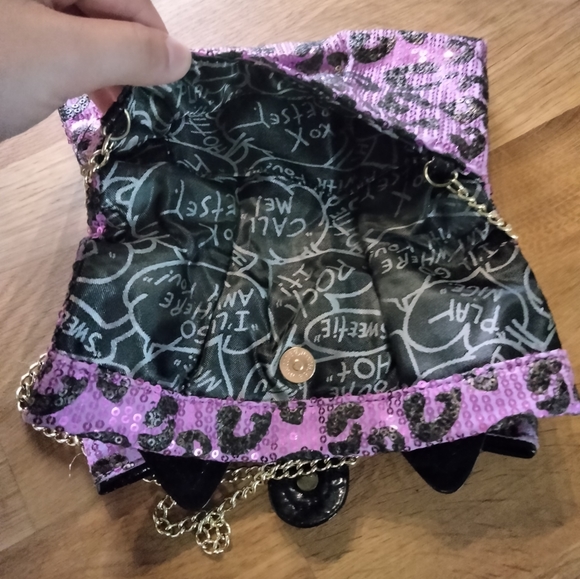 Small purple purse - Picture 4 of 4